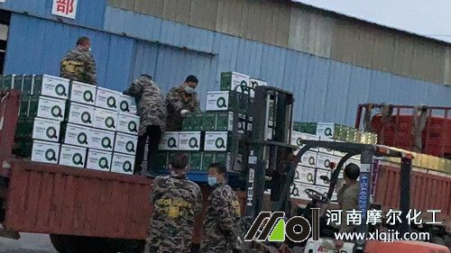 為新疆客戶訂單裝車 為新疆客戶訂單裝車